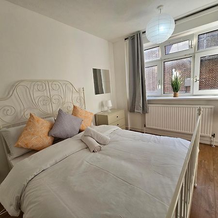 Towerhill Rooms London Eksteriør bilde