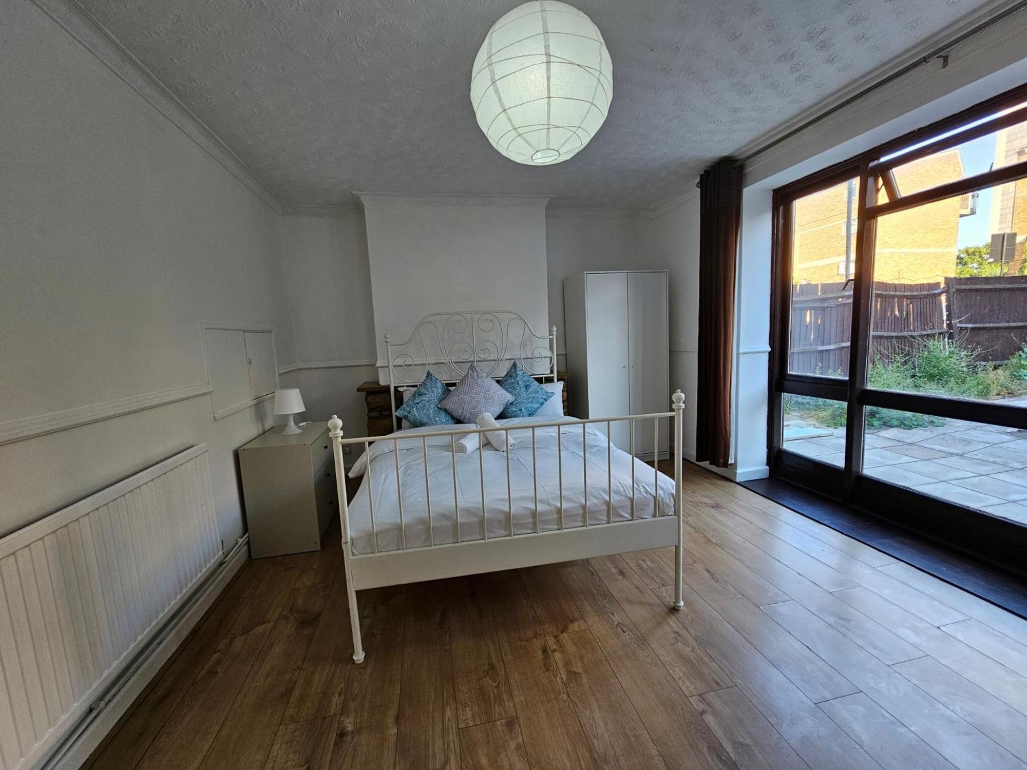 Towerhill Rooms London Eksteriør bilde
