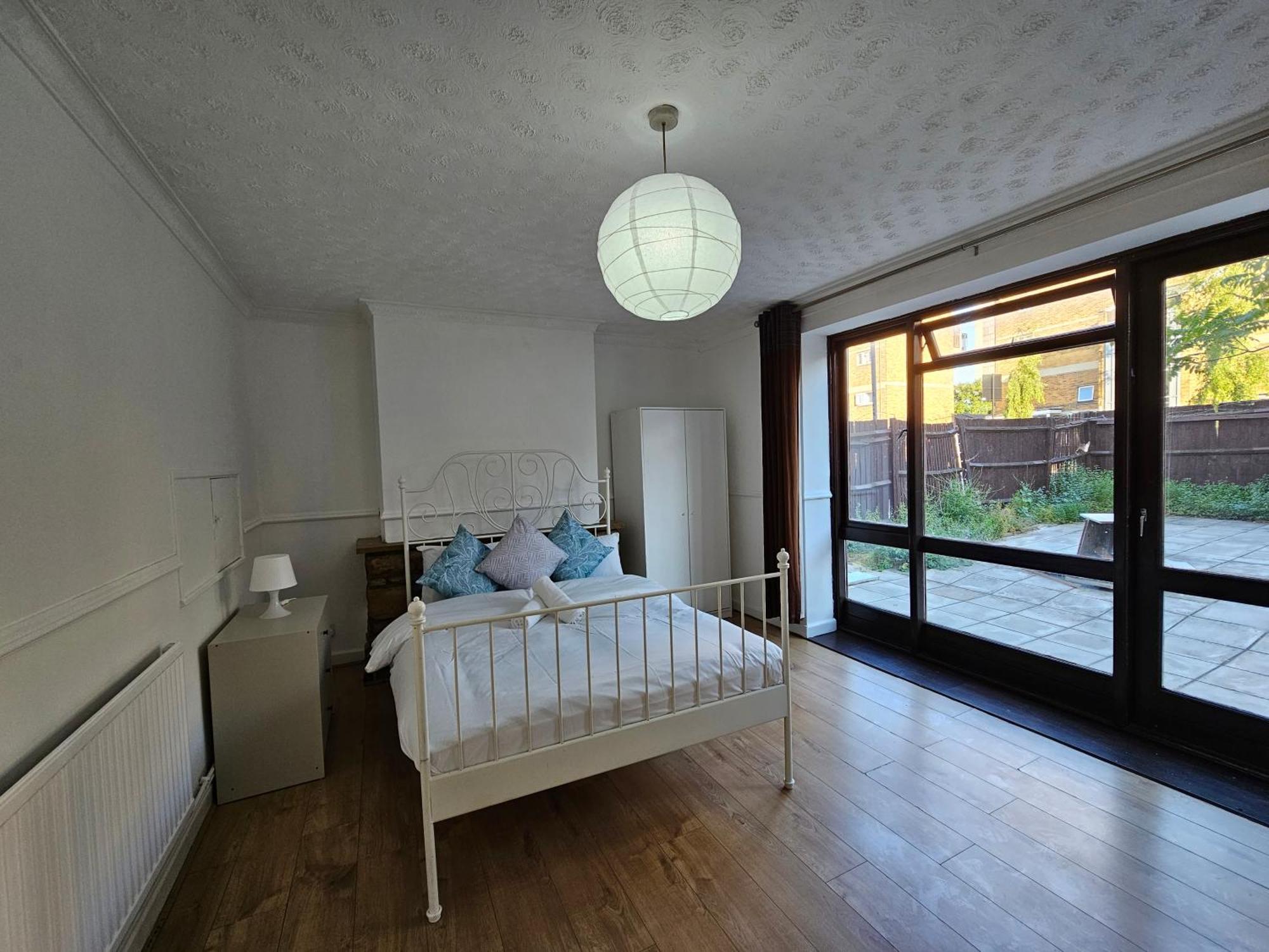Towerhill Rooms London Eksteriør bilde